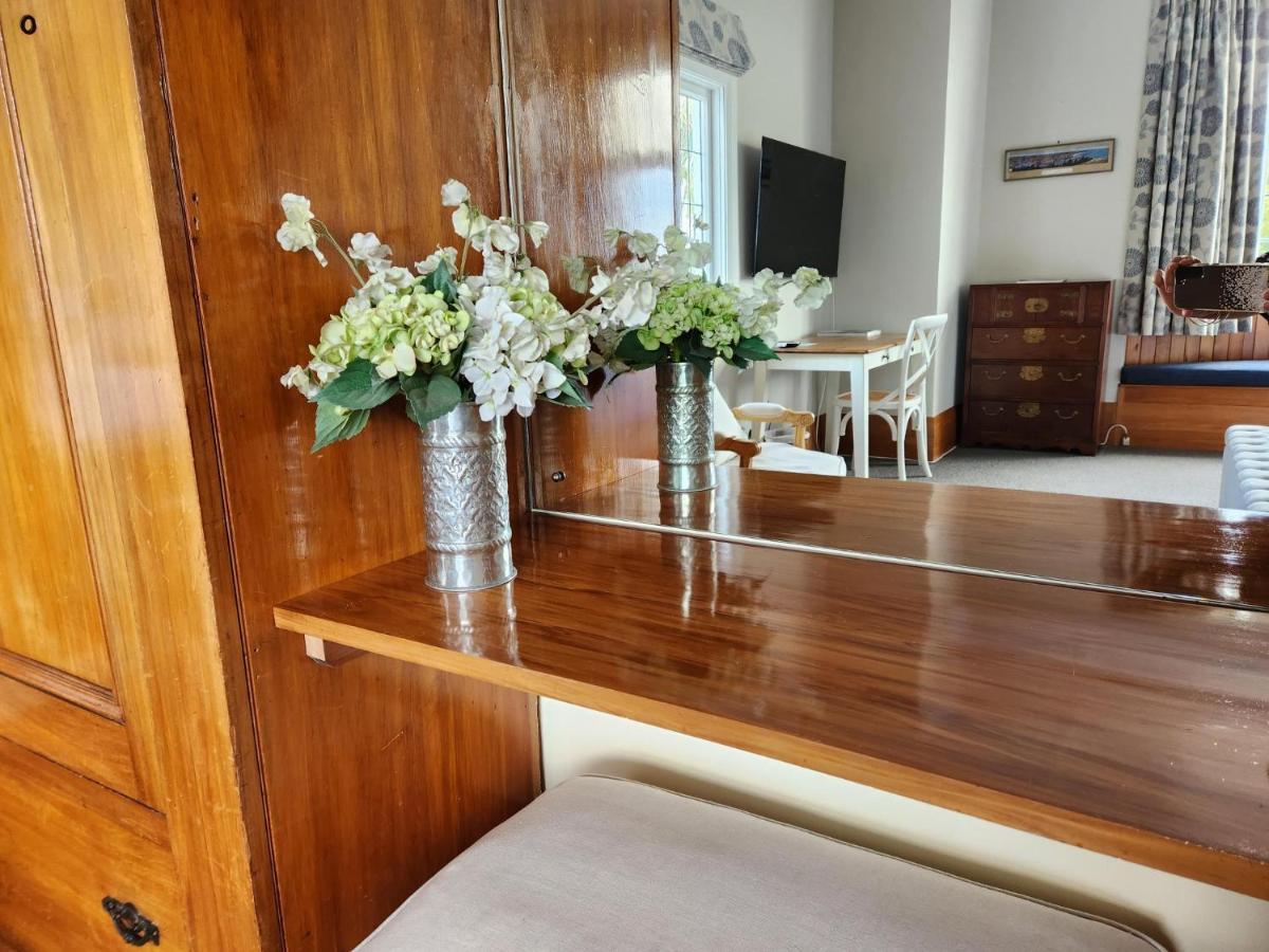 기즈번 Cedar House B&B 외부 사진